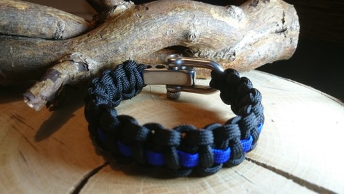 Thin Blue Line Armband mit Schäkel